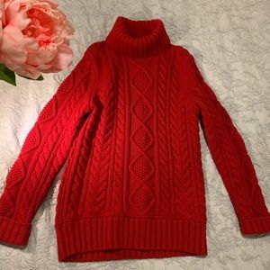 ❄️winter red banana republic turtleneck sweater🎄